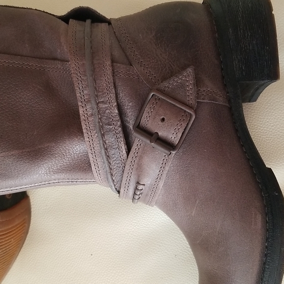 Timberland Leather Riding Boots - Picture 9 of 10